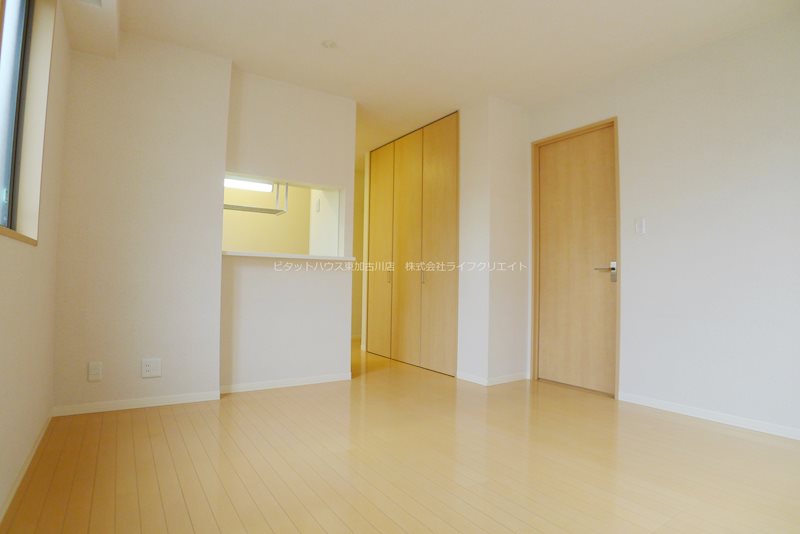 カーザ　ボニータC リビング