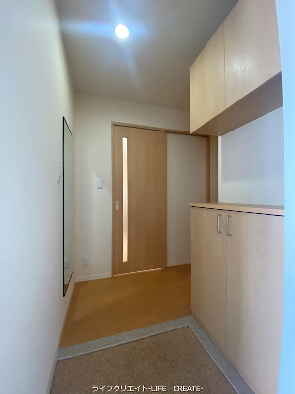 エフ・メゾン 玄関