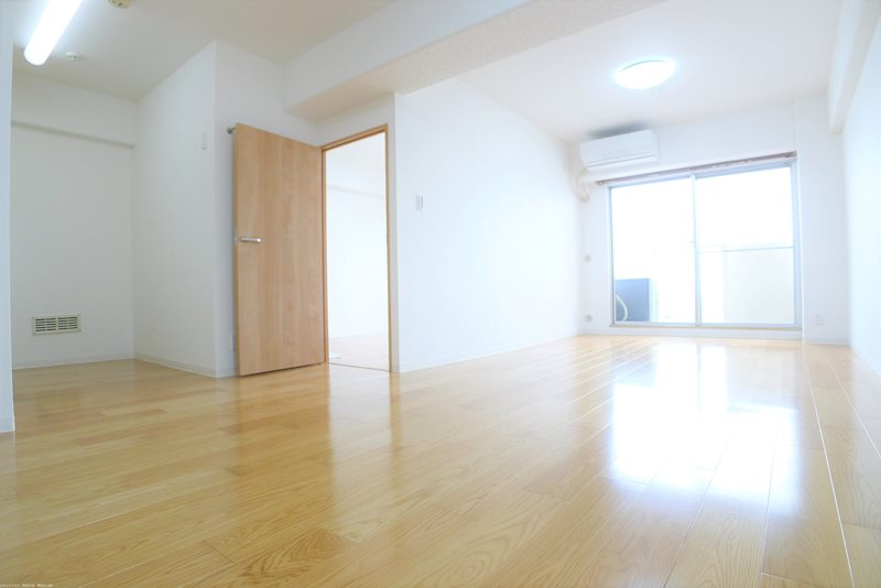 明石土山駅前ｽｶｲﾊｲﾂＣ リビング