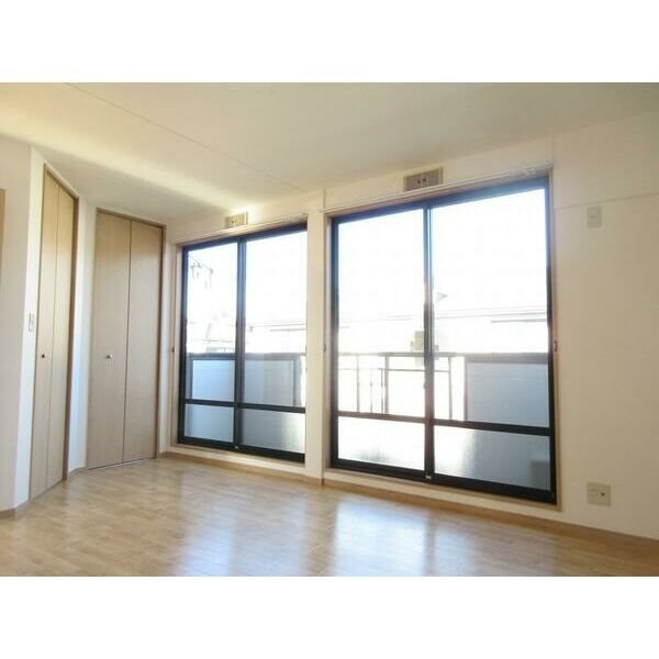 ハイツサンライフ　D棟 ベッドルーム