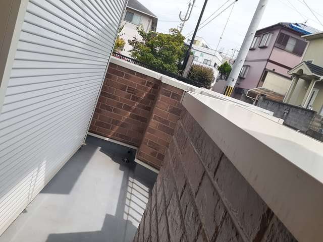 シャン・ド・フルールII ベランダ