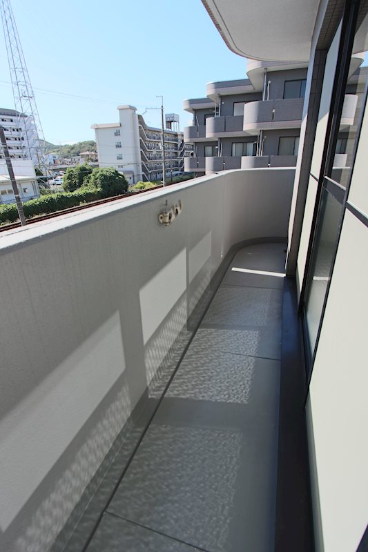 ルミエール壱番館 ベランダ