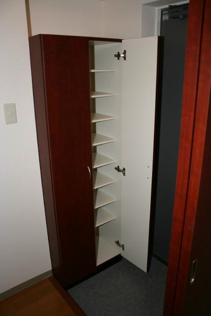 クレストコート加古川 玄関