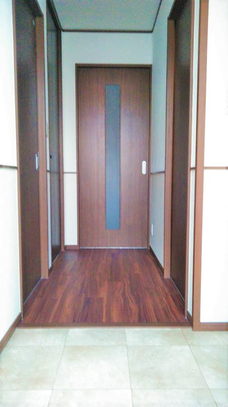 スタシオン神野 玄関