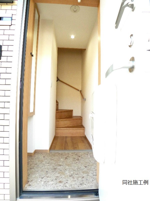 さくらメゾン 玄関