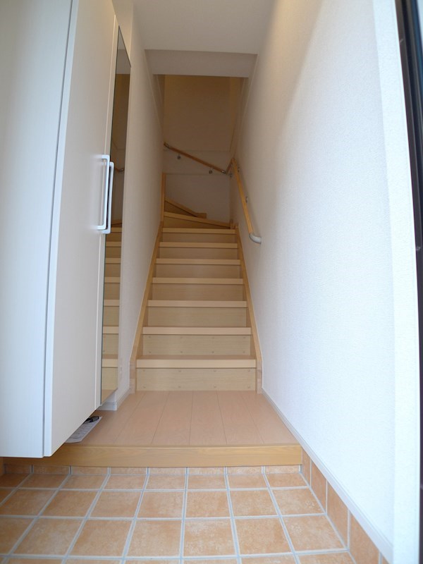 アン　シャイン 玄関