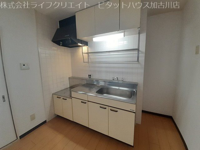 MANSION　LOTUS キッチン