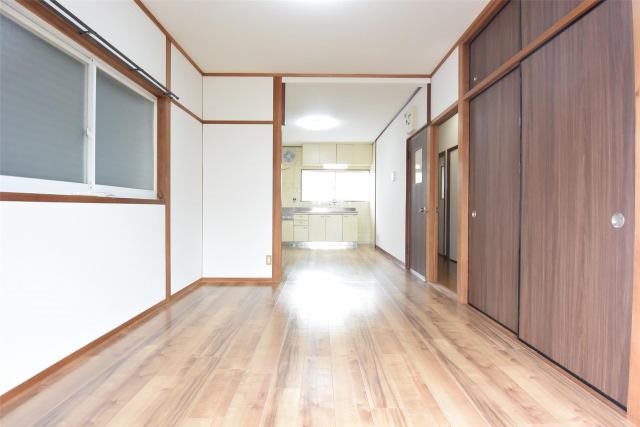 メゾネット松東  リビング