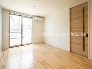 ウィステリアＢ ベッドルーム