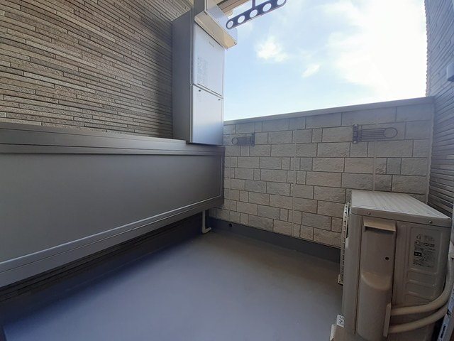 ネバーランドⅢ ベランダ