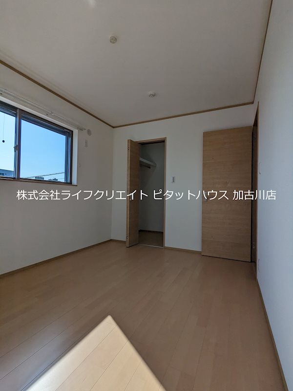 エレアージュ宝殿駅前Ⅲ ベッドルーム