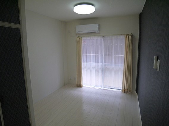 シュロス宮西 ベッドルーム