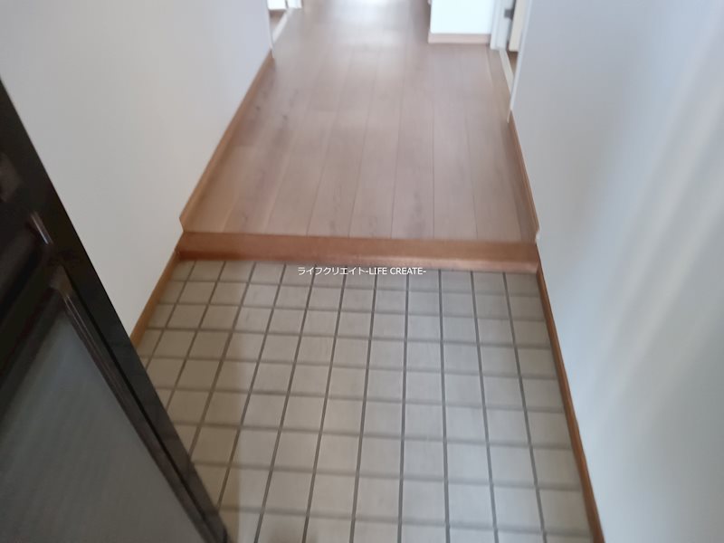 藤和東加古川ハイタウンC棟 玄関