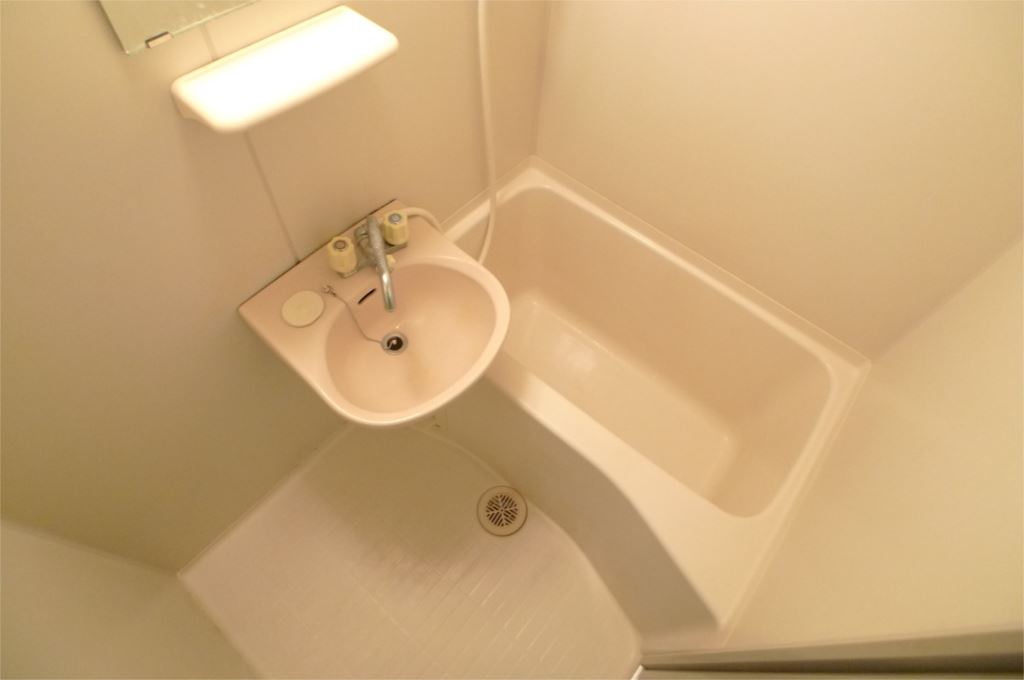 メゾンオームラ 風呂画像