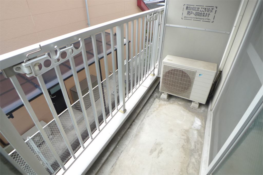 メゾンオームラ ベランダ