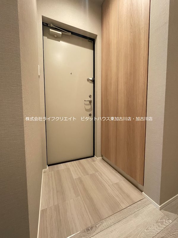 ブロンテ東加古川 玄関