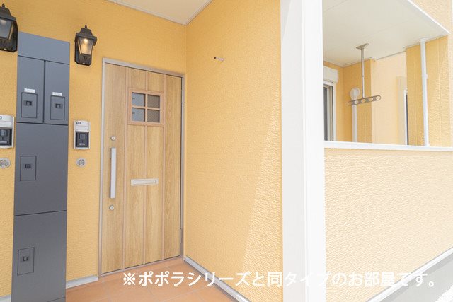 パルテールⅢ 玄関