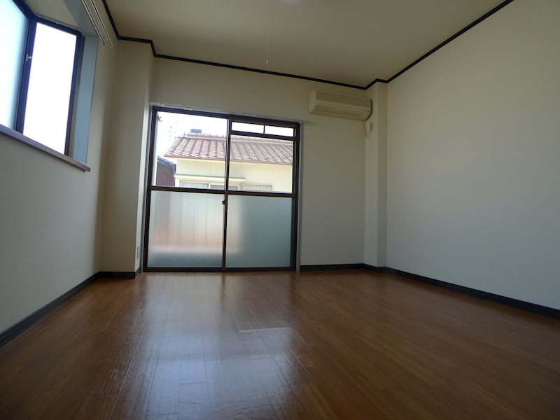 フロムウェスト篠原 ベッドルーム