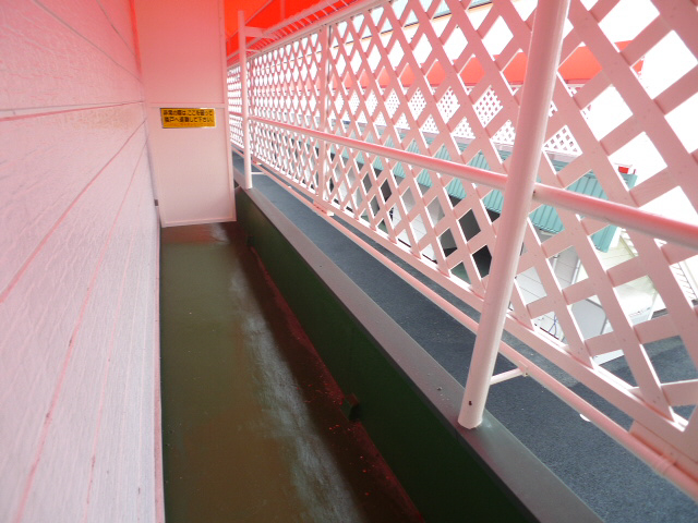 カメーラ・ピノ２３ ベランダ