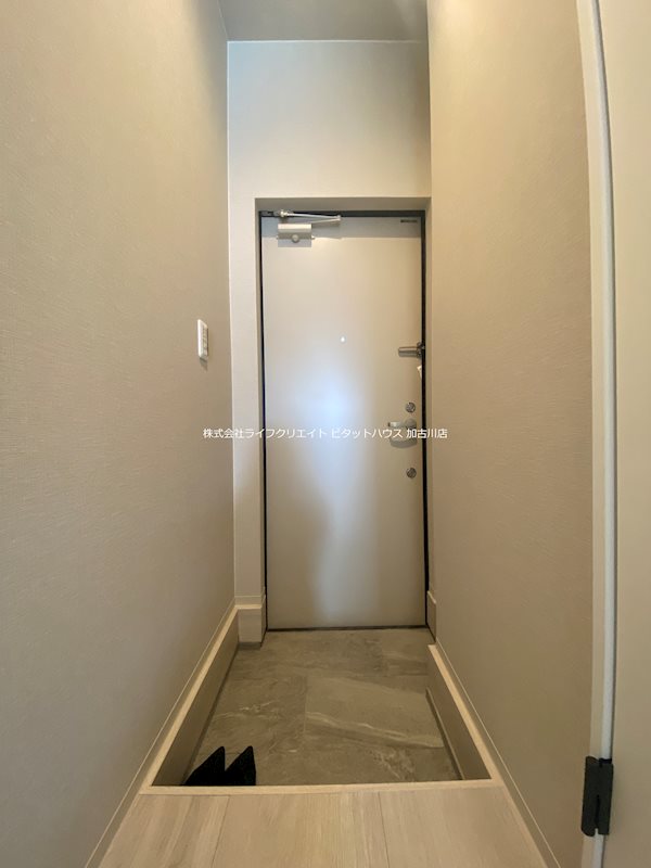 コティ加古川 玄関