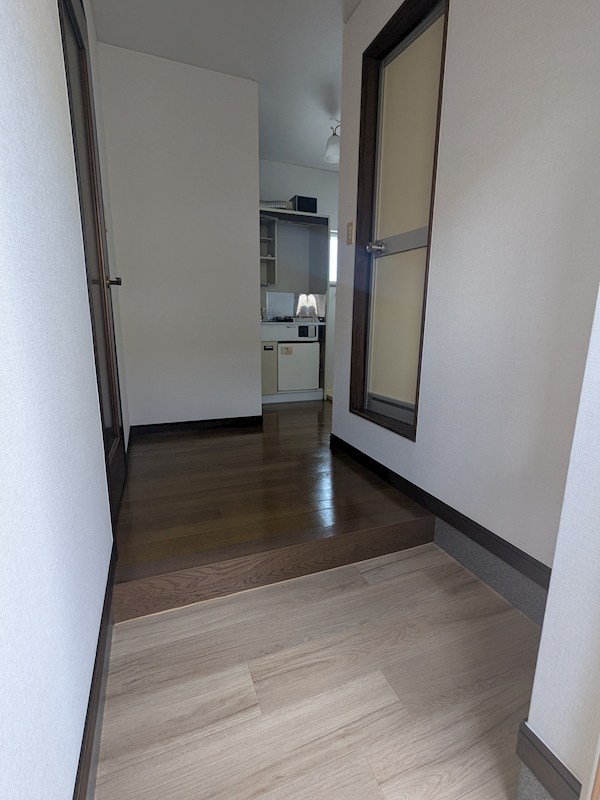 コーポイノウエ 玄関