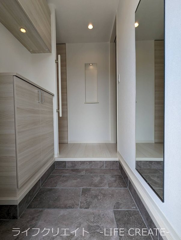 シャーメゾン　オリンピア 玄関