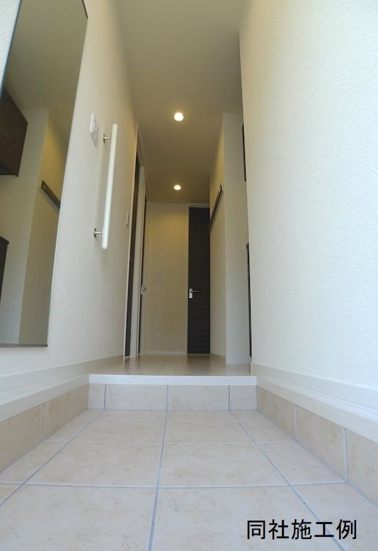 カーサ・アザレア 玄関