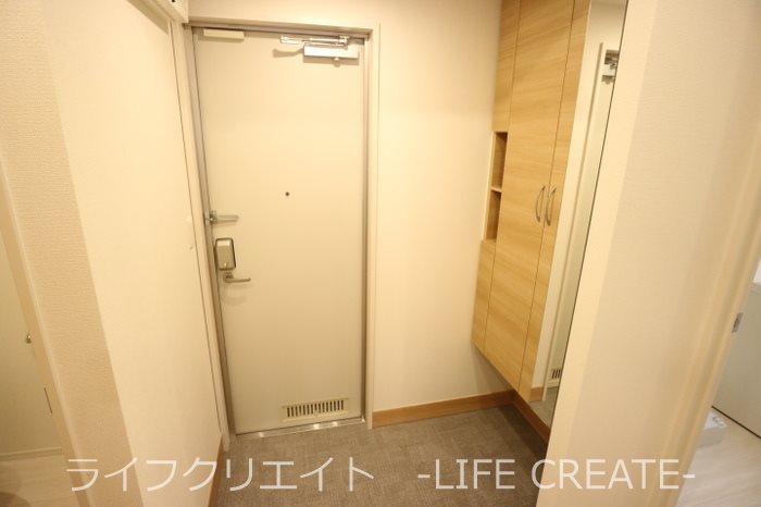 D-room天神　A棟 玄関