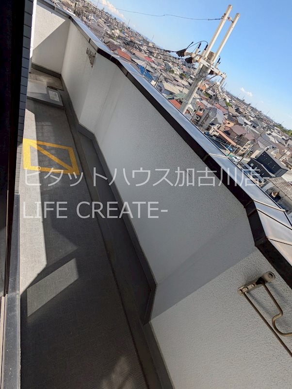 エクセレント宝殿２号棟  ベランダ
