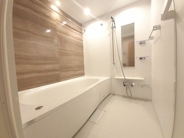 パン　リーヴルⅡ 風呂画像