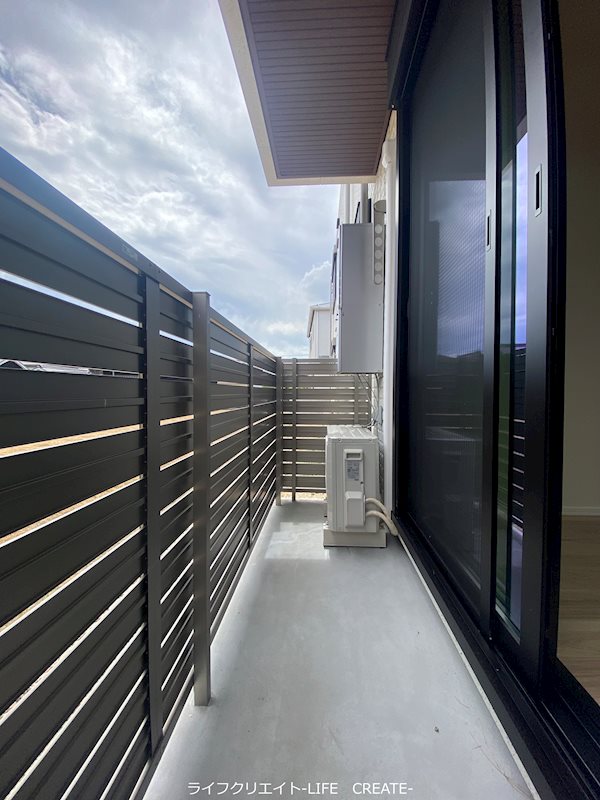 CHARME　BLANC（シャルム　ブラン） ベランダ