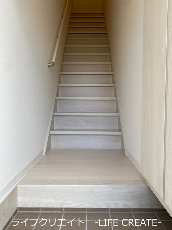 カナロア長田 玄関