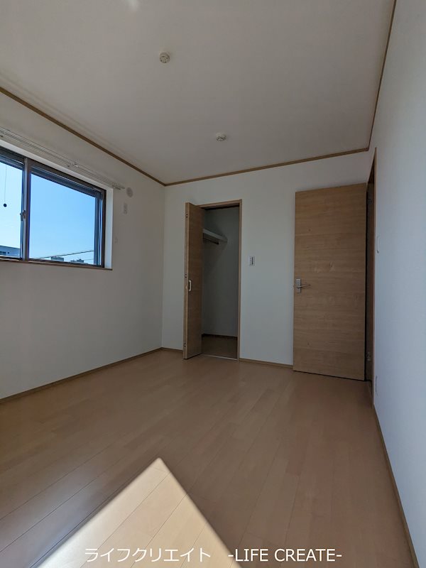 エレアージュ宝殿駅前Ⅱ その他6