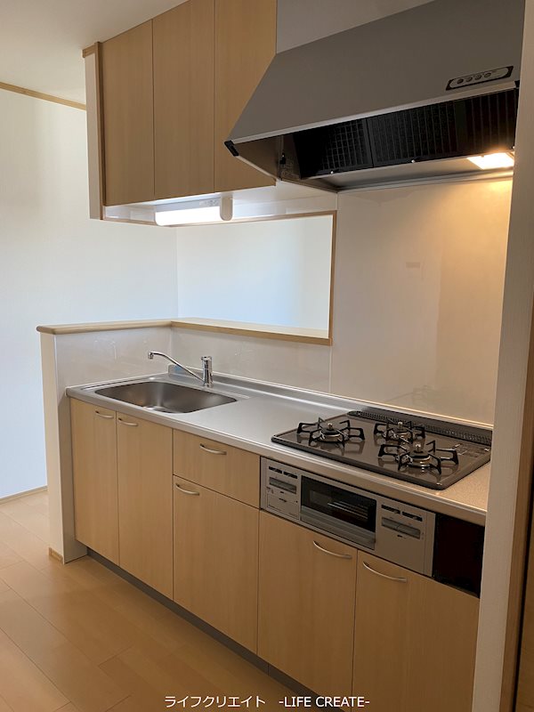 エレアージュ宝殿駅前Ⅱ キッチン