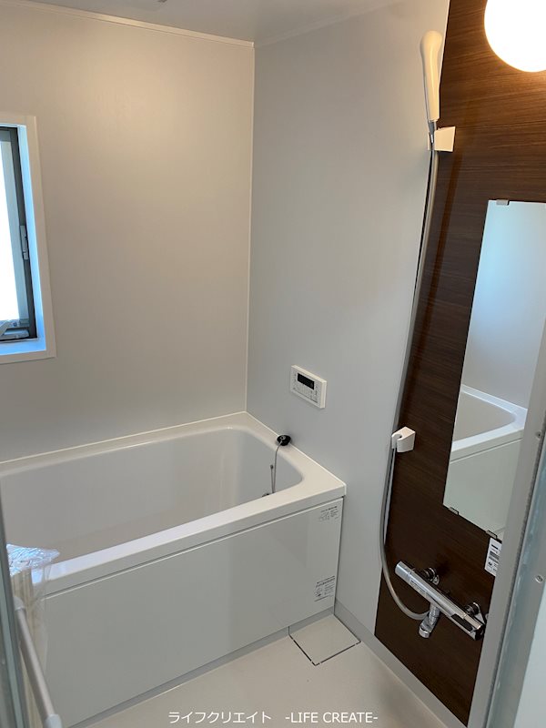 エレアージュ宝殿駅前Ⅱ 風呂画像