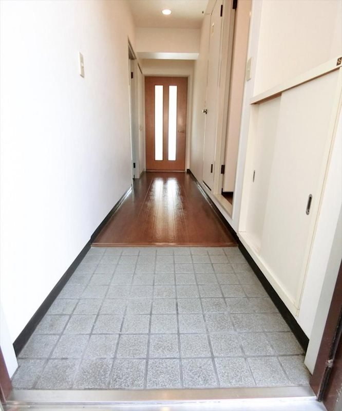 コンシェール 玄関