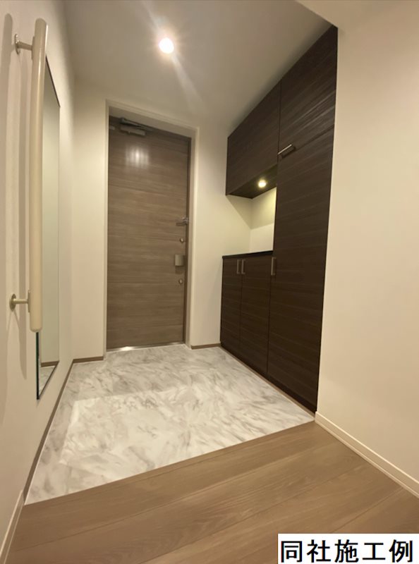 シャーメゾン　ノワールエブラン 玄関