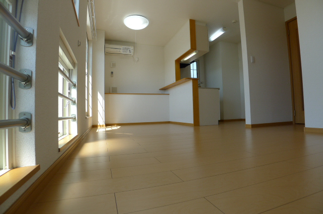 ミッテ・ソレイユⅡ リビング