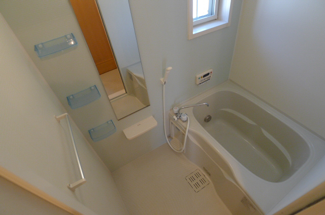 ミッテ・ソレイユⅡ 風呂画像