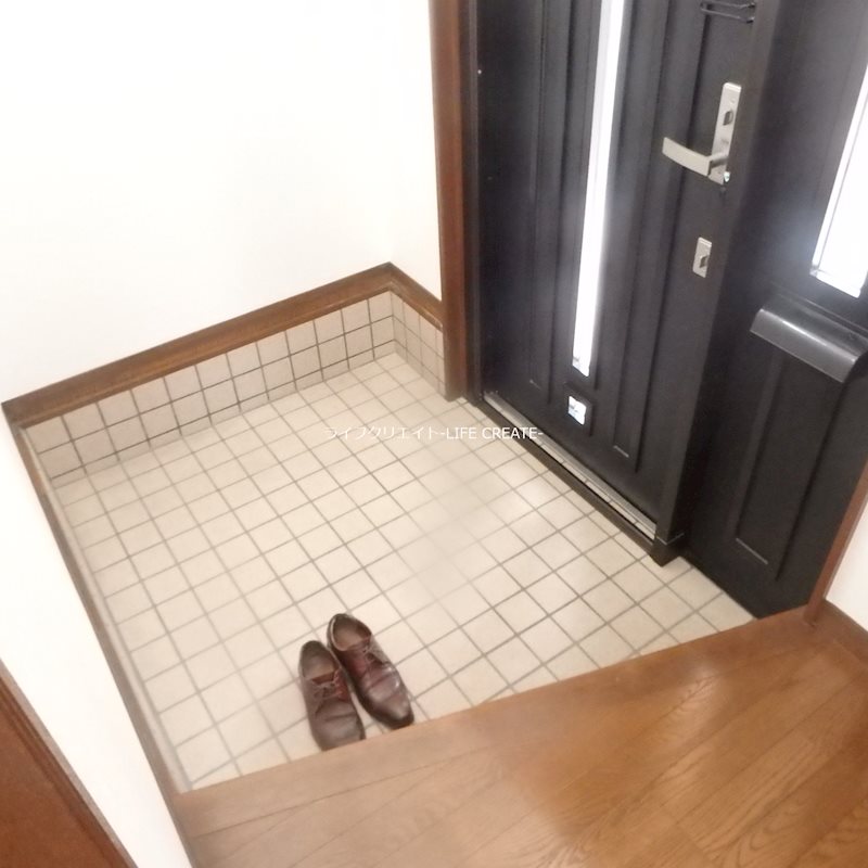 時光寺町戸建 玄関