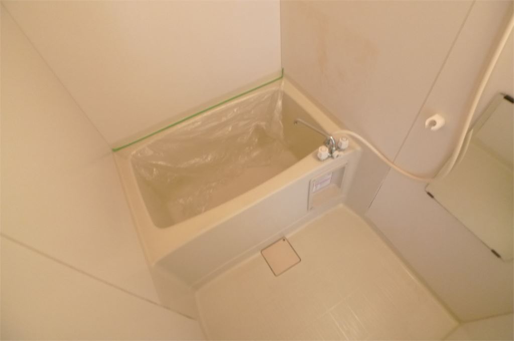 シャルム弐番館 風呂画像