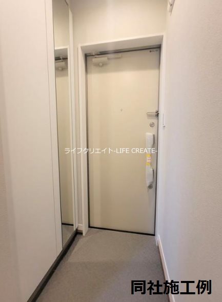 La maison du bonheur 玄関