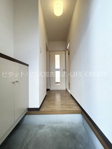 サンシャインハイム 玄関