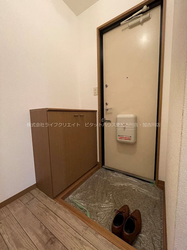 アミティやまと 玄関