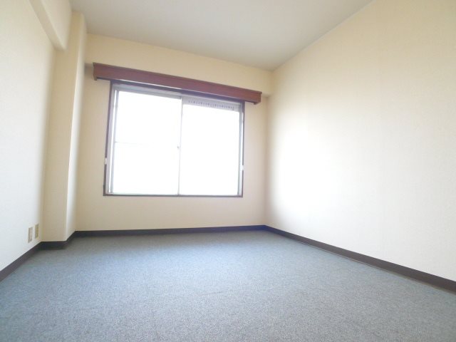 リバーサイドＡ ベッドルーム