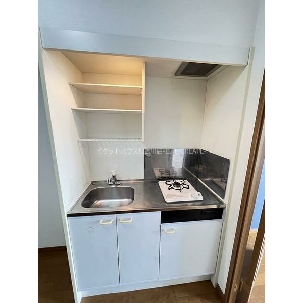 メゾンKAGURA キッチン