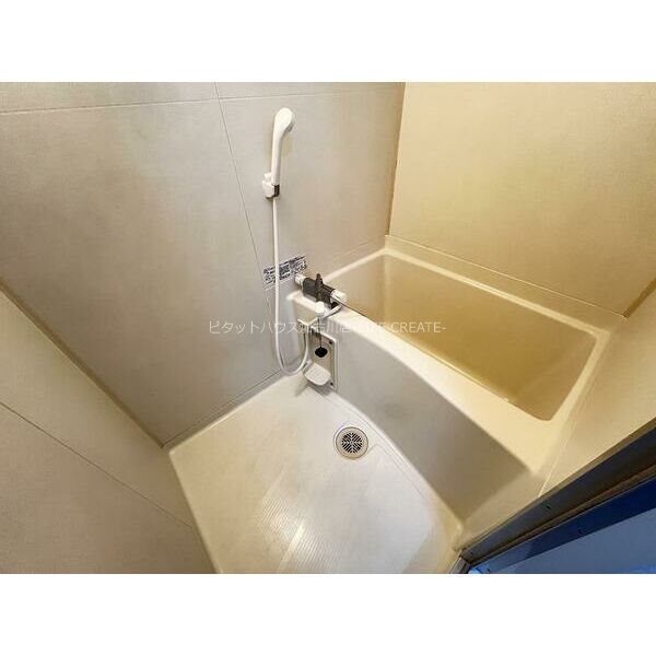 メゾンKAGURA 風呂画像