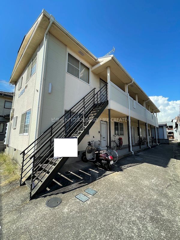 ＬＡＮＢＯ１０１ 外観写真
