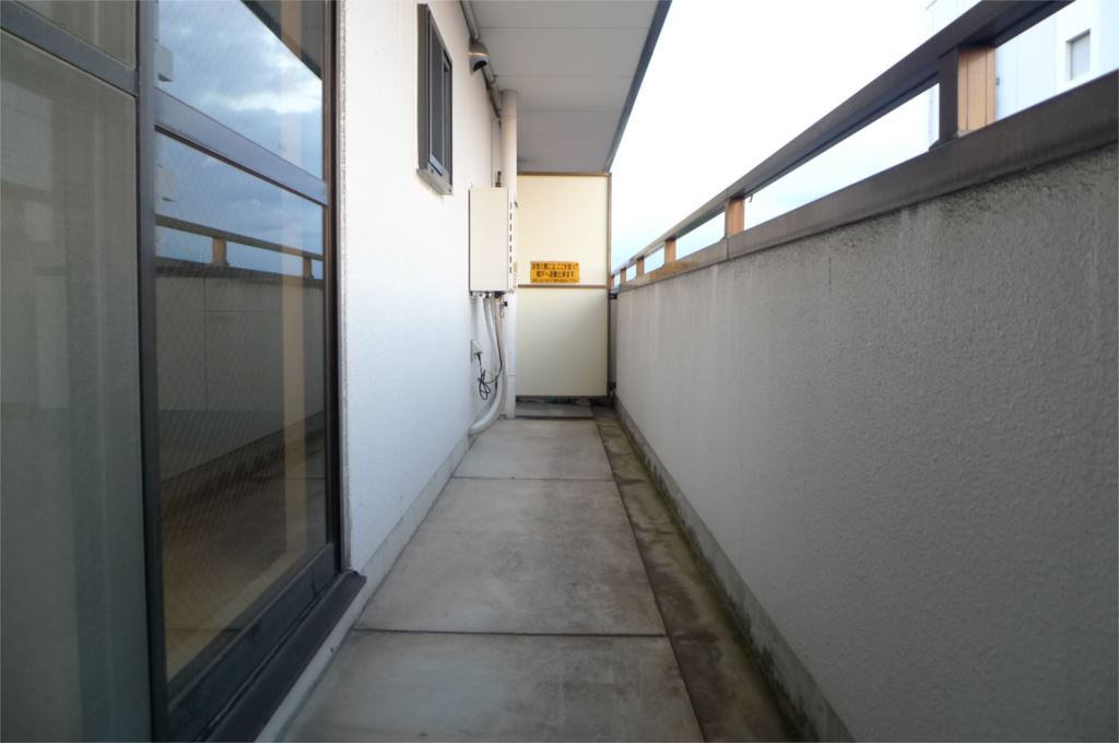 サライブビル ベランダ