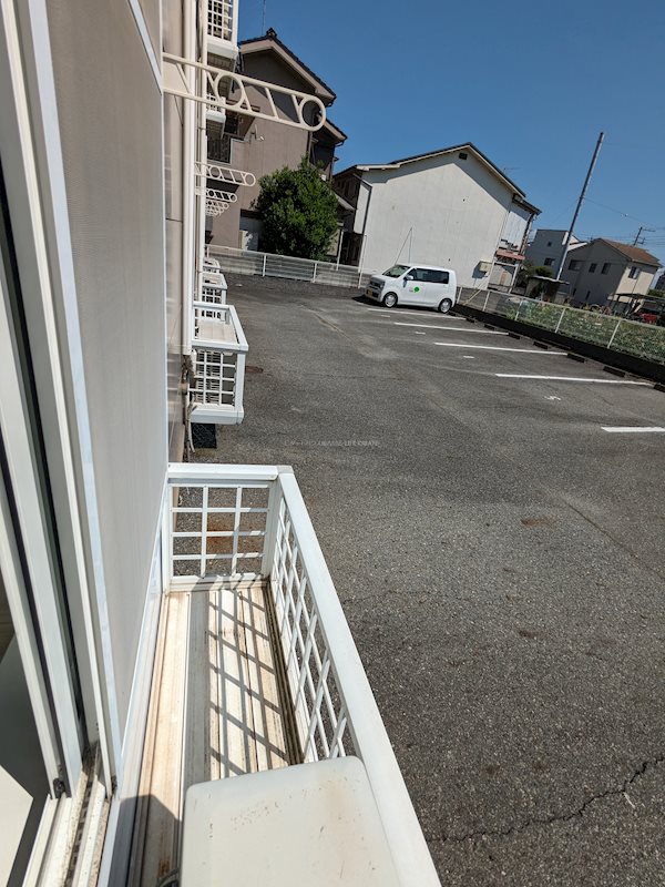 プレジール志村 ベランダ